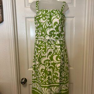 Retro Pattern Green & White Dress